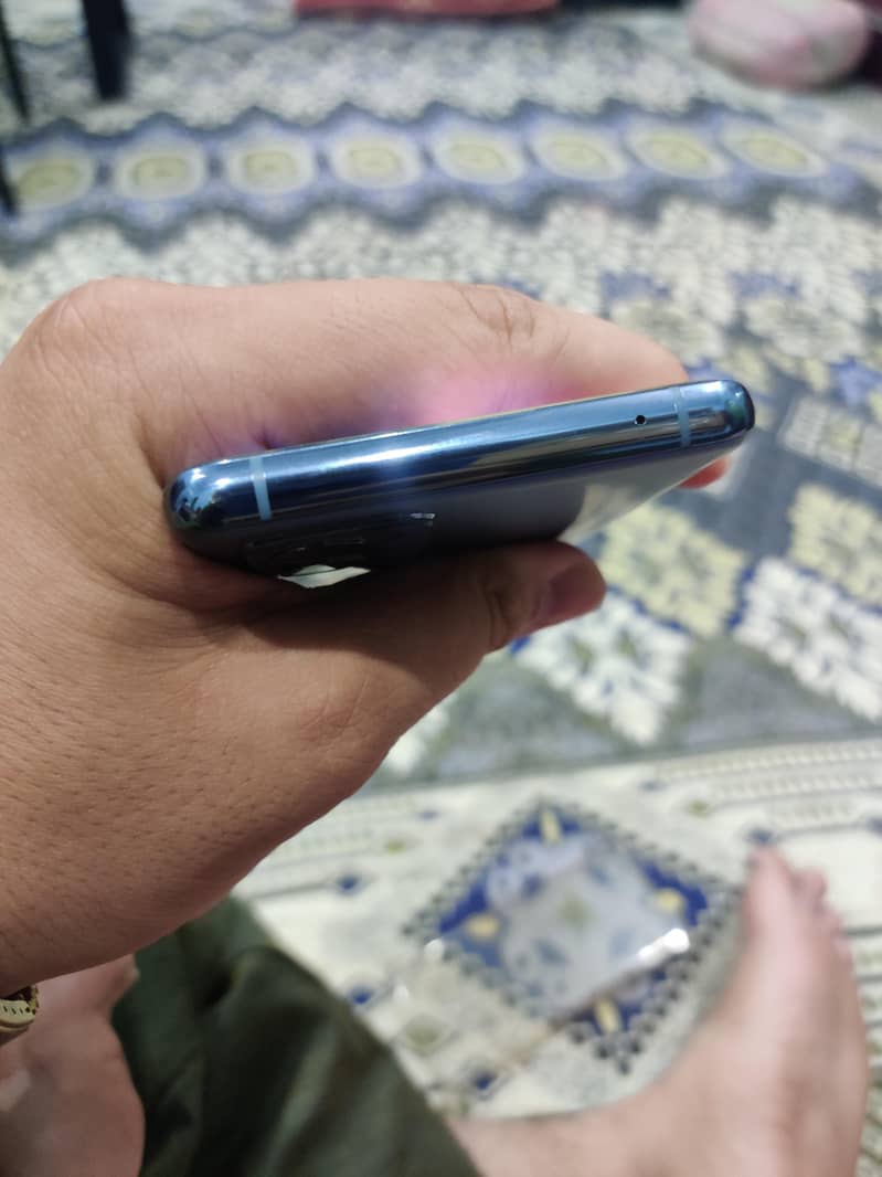 One Plus 9 Pro 4