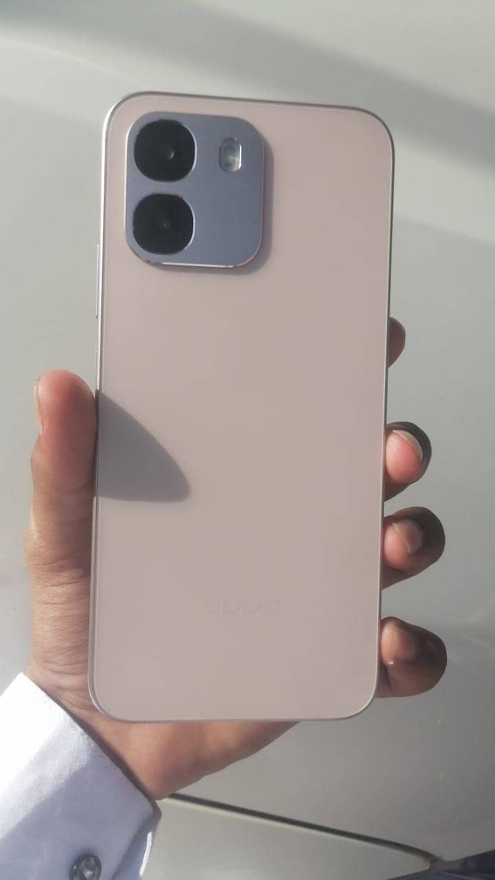OPPO A6 2