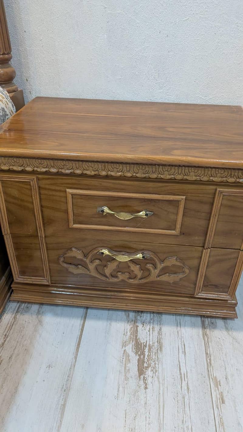 bed with side table and dressing 5