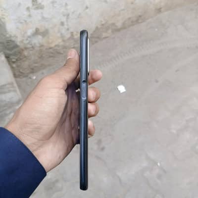 OPPO F15 all ok dabba saat hai bas panel chanhe haiexchange possible