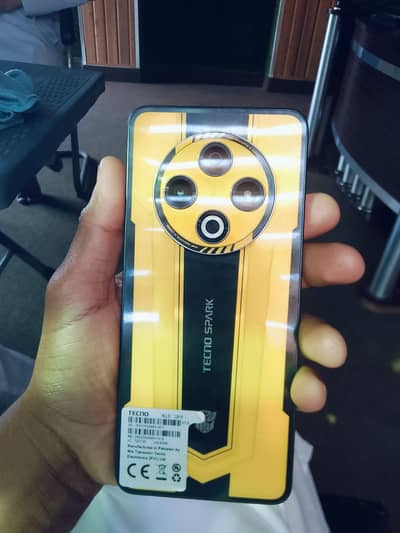 Tecno Spark 30 8/128