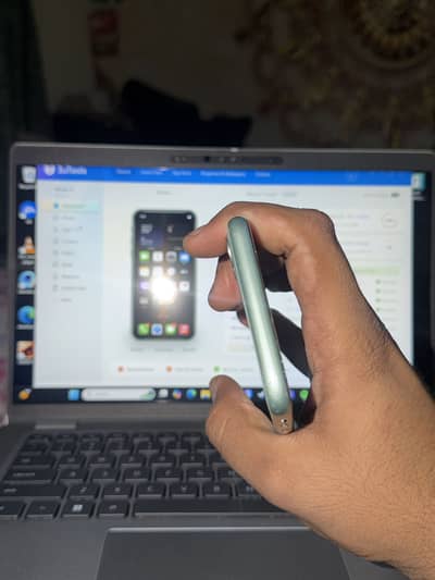 iPhone 11 256 pta approved