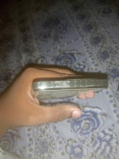Infinix Hot 40i