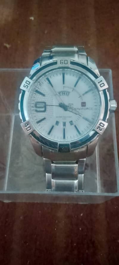 navi force watch