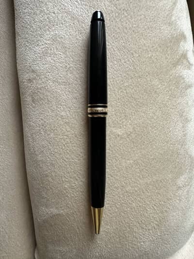Mont Blanc Meisterstuck Gold Coated Classique Ballpoint pen