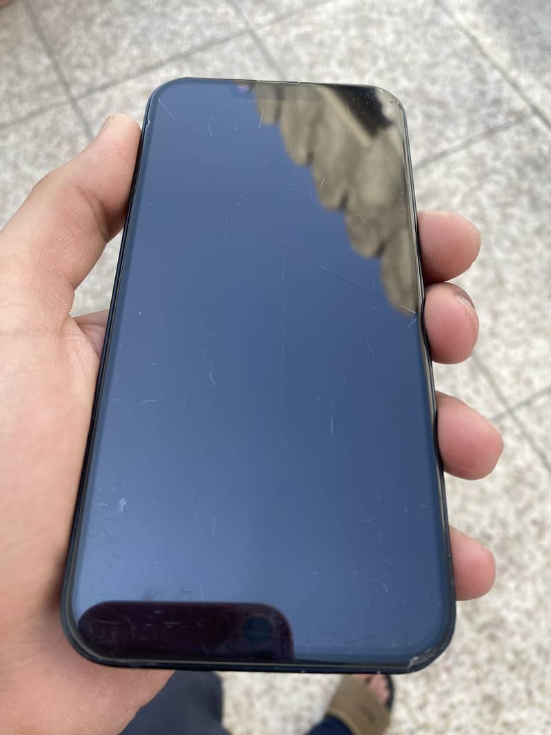 iPhone 14 jv. 3