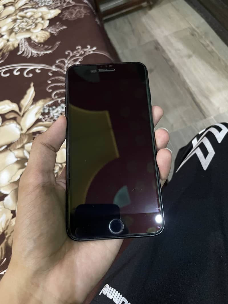 IPHONE 7 Plus (PTA APPROVED) 9