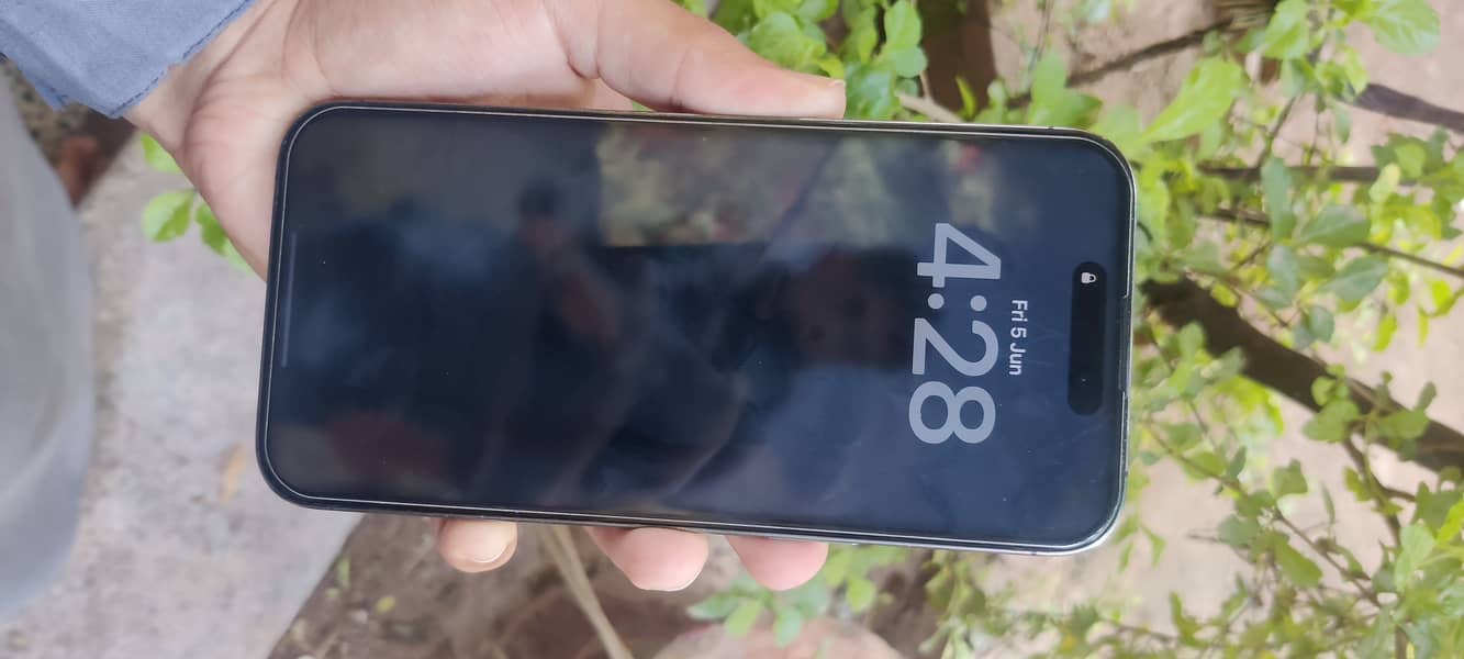 Apple iPhone 14 Pro Max 6