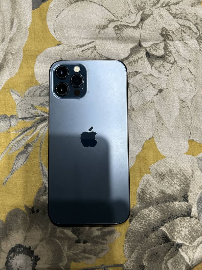 Apple iPhone 12 Pro 2