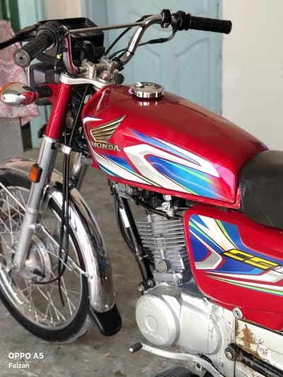 Honda 125 2022 model.