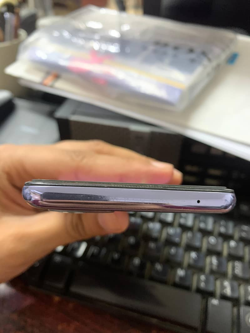 One Plus 9 5G 5