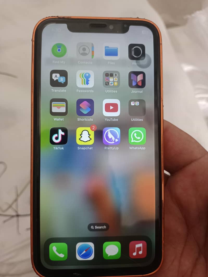 Apple iPhone XR 7