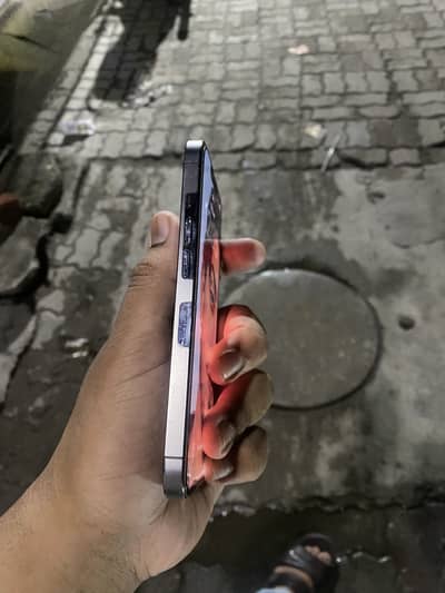 Apple iPhone 13 Pro
