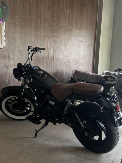 SINSKI Cruiser chopper bike 200cc