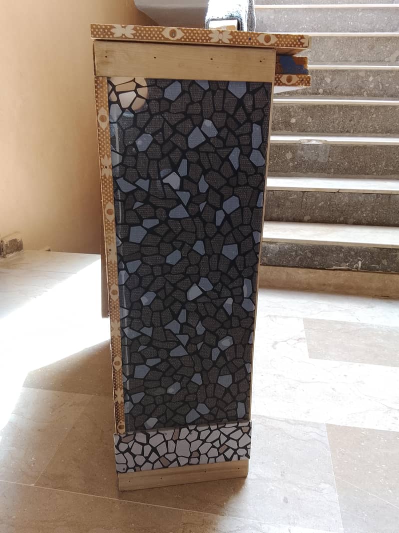 Computer Table 2
