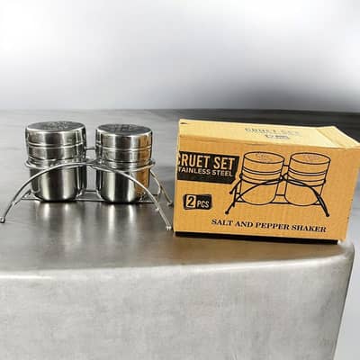Stainless steel shakers 2psc+stand