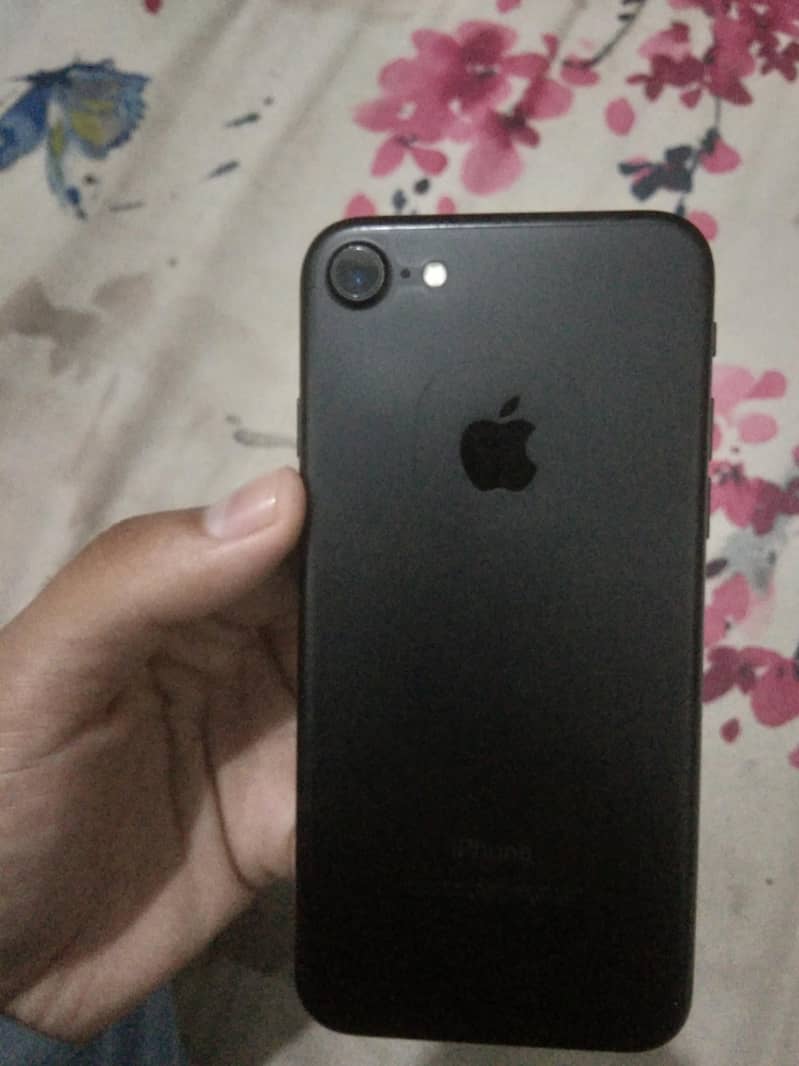 iPhone 7 6