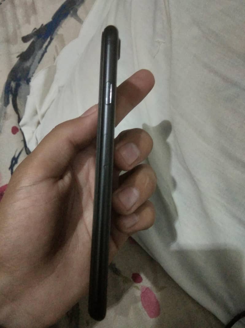 iPhone 7 9