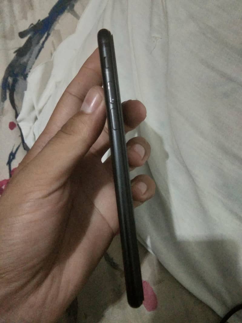 iPhone 7 10