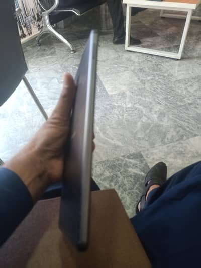 i am selling samsung a7