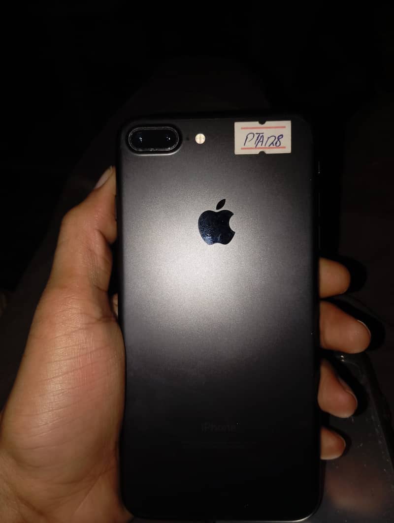 Apple iPhone 7 Plus 4