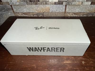 Rayban Meta Wayfarer Glasses Brand New