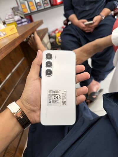 Infinix Hot 60 pro