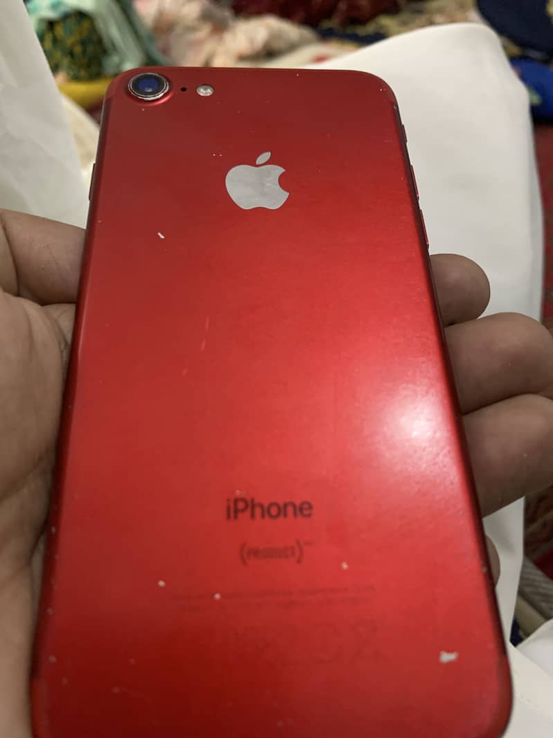 Apple iPhone 7 2