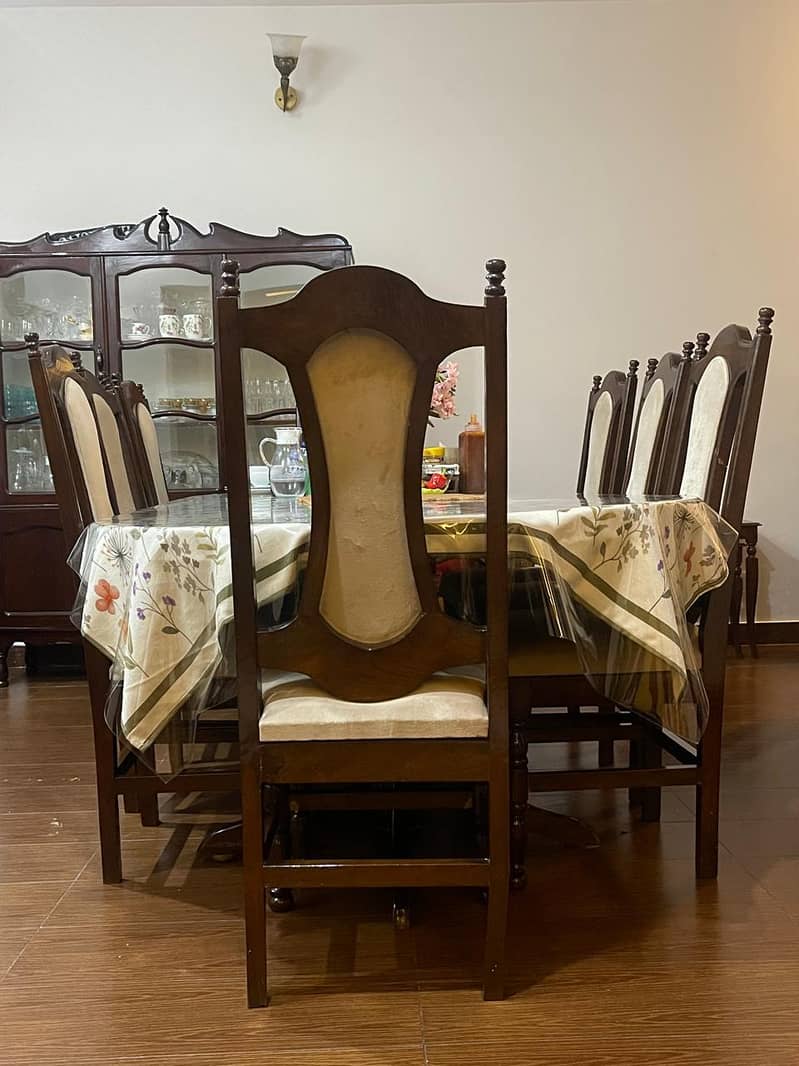 Dinning Table 3