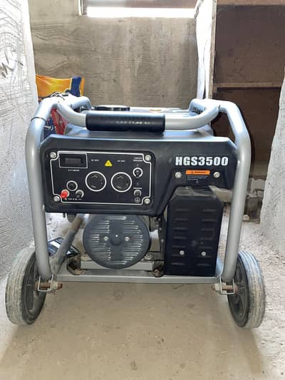 Hyundai generator 2.7 kw read description plzz