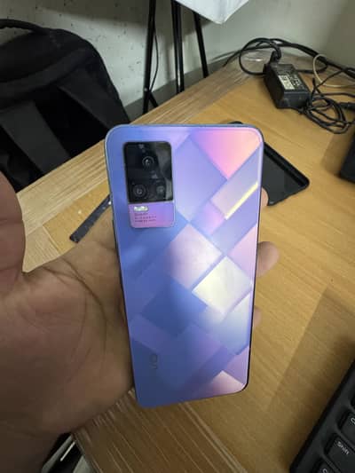 Vivo V21e for sale in karachi