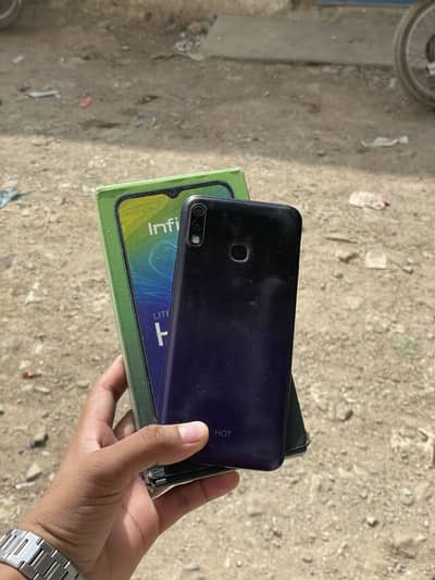 Infinix Hot 8 Lite 03235861880