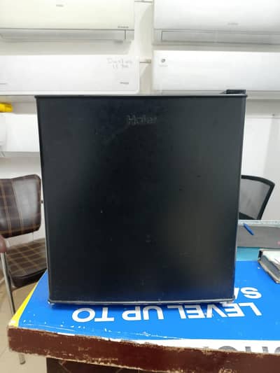 Haier mini energy saving room size fridge with warranty card