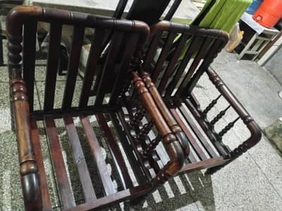used solid wood sofa set 3,1,1 for sale .