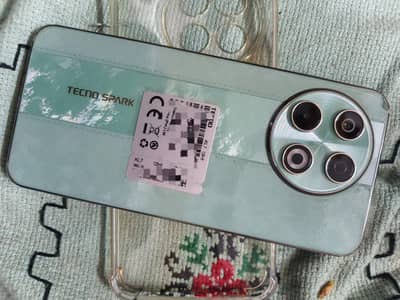 Tecno SPARK 30 Pro 10/10 neat and clean