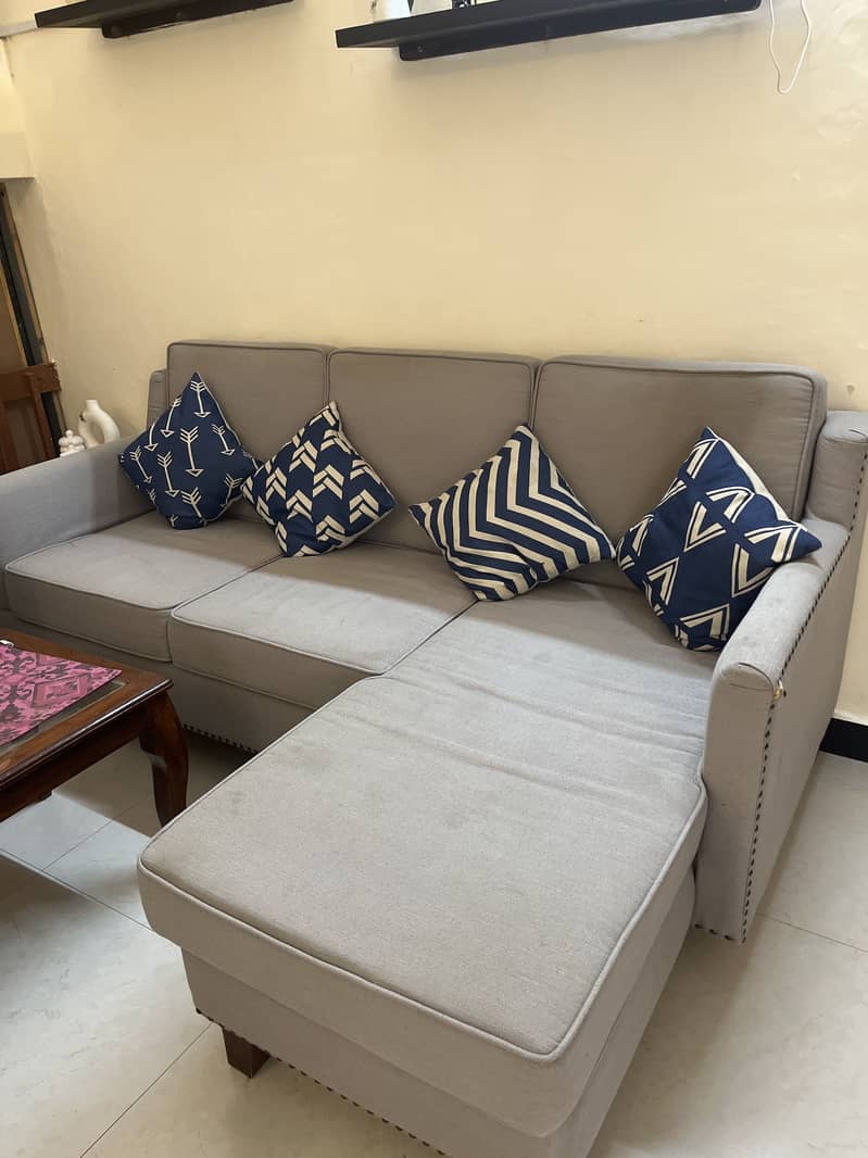 L shape sofa 0