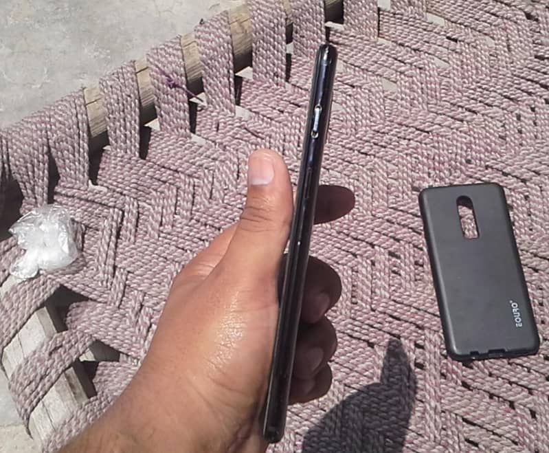 OnePlus 6 9