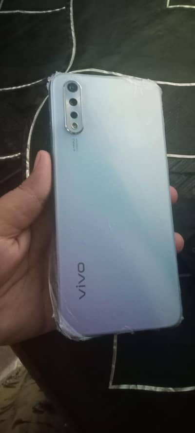 Vivo S1