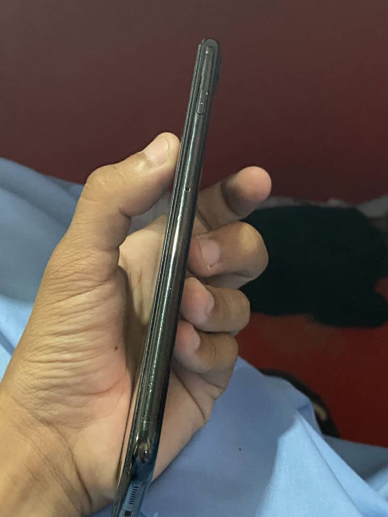 Apple iPhone 7 Plus 3