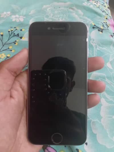 Apple iPhone 6