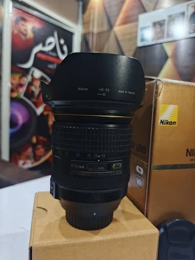 Nikon lens 24-120 F4G