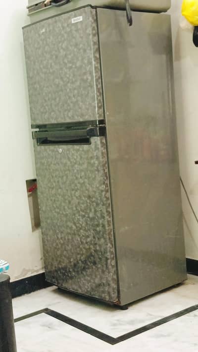 Fridge orient model 2011