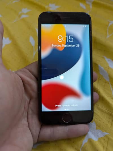 Apple iPhone 7