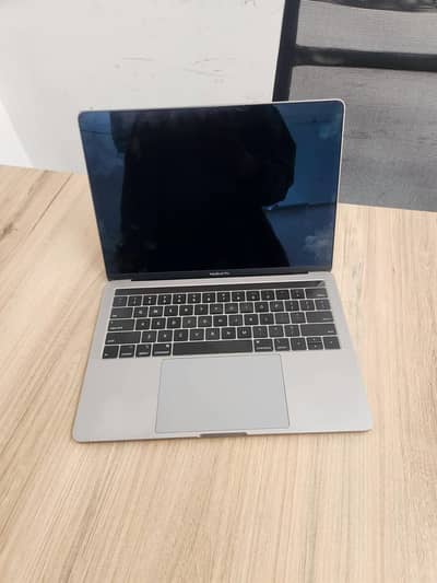 Macbook Pro 13-inch (2019]