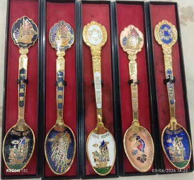 Hong Kong spoons new