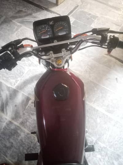 Honda CG 125 Special Edition.