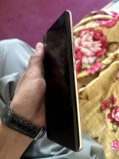 Vivo V40e