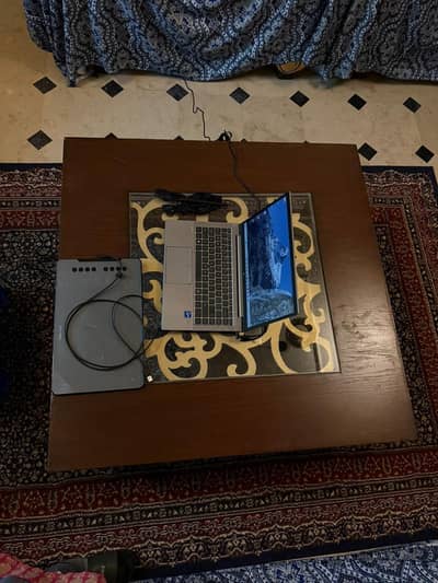 drawing room Center table with 2 small side tables