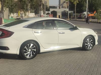 Honda Civic 1.5 turbo