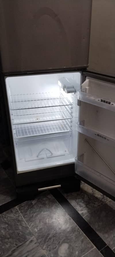 Dawlance Fridge for sale